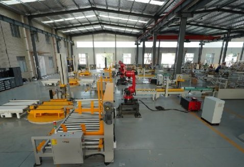 Toy box erecting sealing and palletizing packaging line