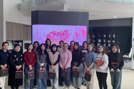 Qingdao Ausense - 38 women's day to all female employees