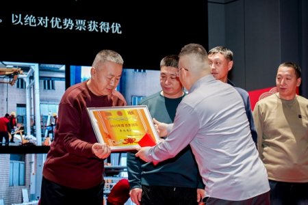 The 2025-2026 annual award ceremony of Qingdao Aixun has successfully concluded.